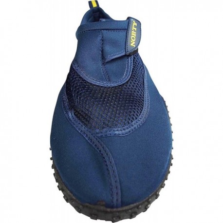 mens water shoes size 15